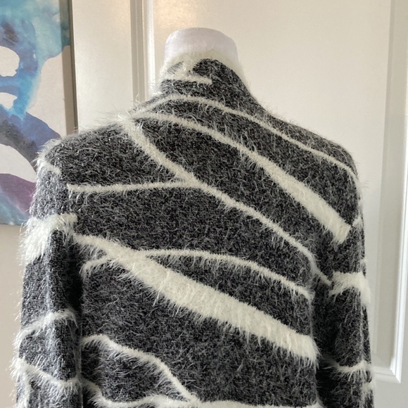 Alfani small open long cardigan black and white - Picture 11 of 14